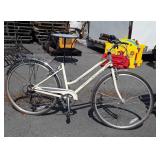 Schwinn Gateway Bike, Note No Seat, used