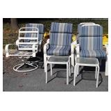 8pc Outdoor Furniture lot. Includes the 4 PC set