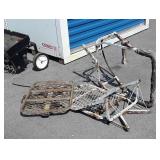 Deer Hunters Tree Stands lot, 3pcs as shown