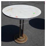Vintage Table, 30" round top white, cool looking
