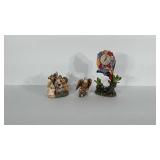 Figurine group: hummingbirds with tree clock,