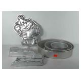Bakeware, includes train cake mold, elmo cake