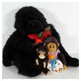 Toy / plush monkey group. (Smallest one makes