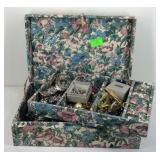 Jewelry box with jewelry