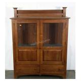 Broyhill cabinet, with light and glass shelf, 55