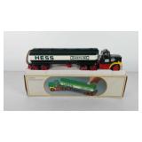 Hess fuel oils 18-wheeler coin bank with box, 13"