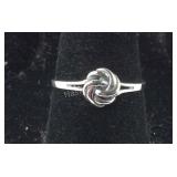 Size 7 Sterling silver knot ring