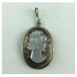 Vintage Mother of Peark Cameo Pendant, grams