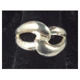 Crossover Ring   Size 7.5