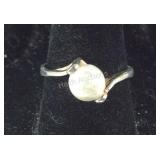 Modern Solitaire Pearl Ring   Size 7.25