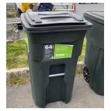 64 gallon toter trashcan