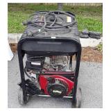 Generator, Briggs and Stratton, 5250 running