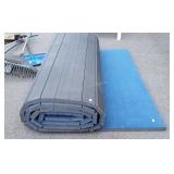 Mat, carpet type on one side, 1.5" thick, 6ft
