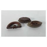 Two sad irons and handle