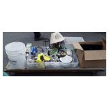 Skid lot of household: , vacuum cleaner bags,