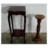 Accent table and pedestal, table is 30" tall