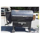 Parts to a Traeger Grill / smoker