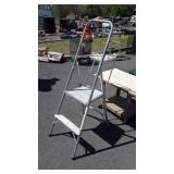 Folding aluminum Project Ladder