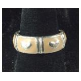 Size 8 silvertone band pink enamel with hearts