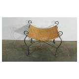 Wicker bench, curved seat, metal frame