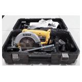 DeWalt Cordless Circular Saw, has 18v battery,
