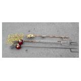 Group of lawn decor items