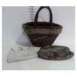 3 Ladies purses - 1 metal mesh, 1 leather, and 1
