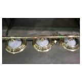Light fixture, 3-blub hanging style, brass finish