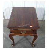 Harden Furniture, End Table