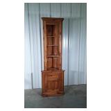 Pine Corner Curio. Open top shelves with door