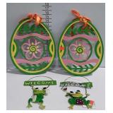 Decor Lot, 2 wooden Painted Egg Shaped pieces,