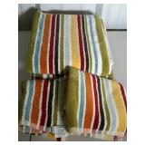 POTTERY BARN towels. Two each of bath and had