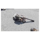 Yale 1 1/2 ton Chain Hoist