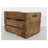 Berryville, VA / Moore wooden fruit crate.