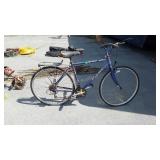Bike, Giant Nutra, well used condition and will