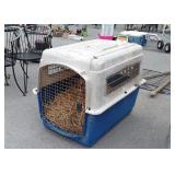 Petmate Large poly Animal Carrier, used condition