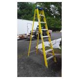 Werner 8ft Fiberglass Step Ladder in nice