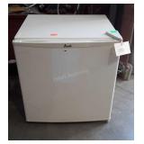Avanti Small Refrigerator, Works