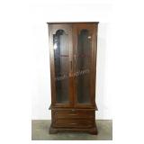 Gun case, includes key, 71" tall