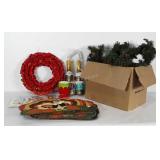 Holiday decor: number balloons, confetti poppers,