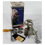Universal number 2 food and meat chopper with box