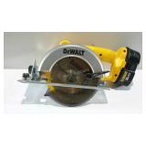 Dewalt cordless circular saw with 18v battery and