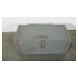 Tool chest, 14 x 30 x 13