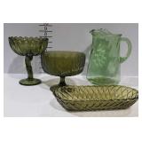 4 pieces of green glass: celery dish, Bowls,