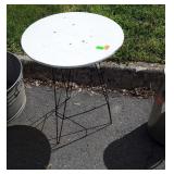 Planters Side Stand, 18x24" high