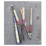 3 pieces: Worth bat, 2 clippers/pruners