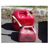 2 poly gas can 5-gallon and 2.5 gallon