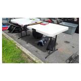 Lifetime poly 6ft Folding Table, used but still