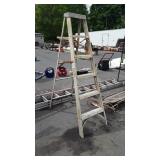Gorilla ladders brand aluminum  6 ft ladder, well