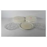 Bakeware, includes two glass cake plates (11"),